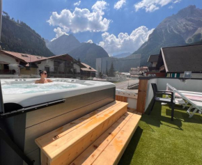 Отель Hotel Aurora  Канацеи
